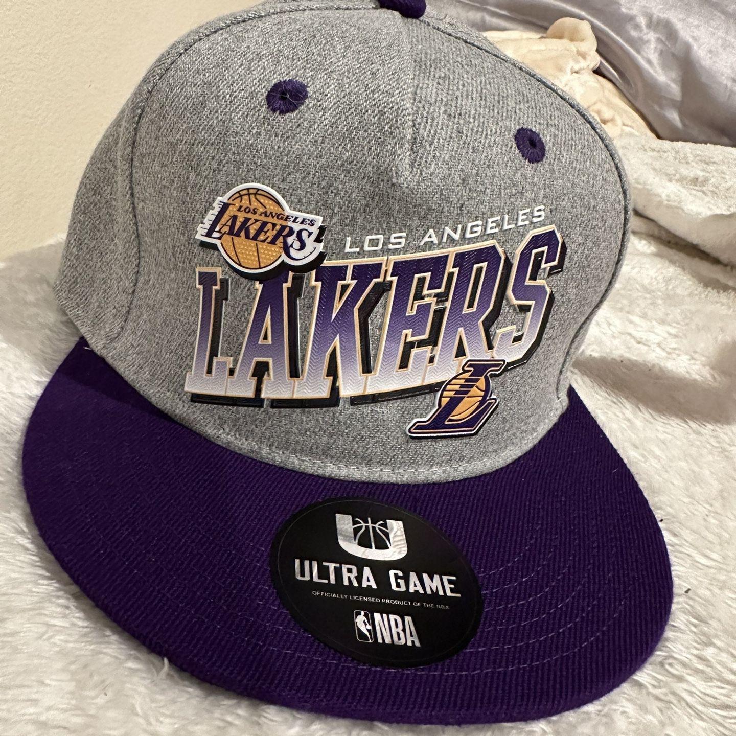 Ultra Game Los Angeles Lakers Snapback Baseball Grey Adjustable NWT Hat Cap  