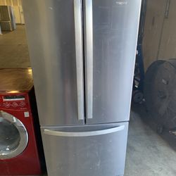 Whirlpool Refrigerator 29”