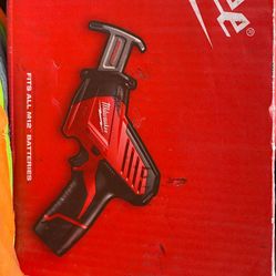 Milwaukee M12 Hackzall 