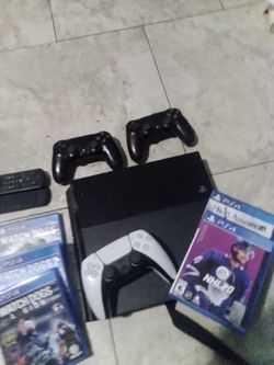 Playstation 4 5games 4 controllers