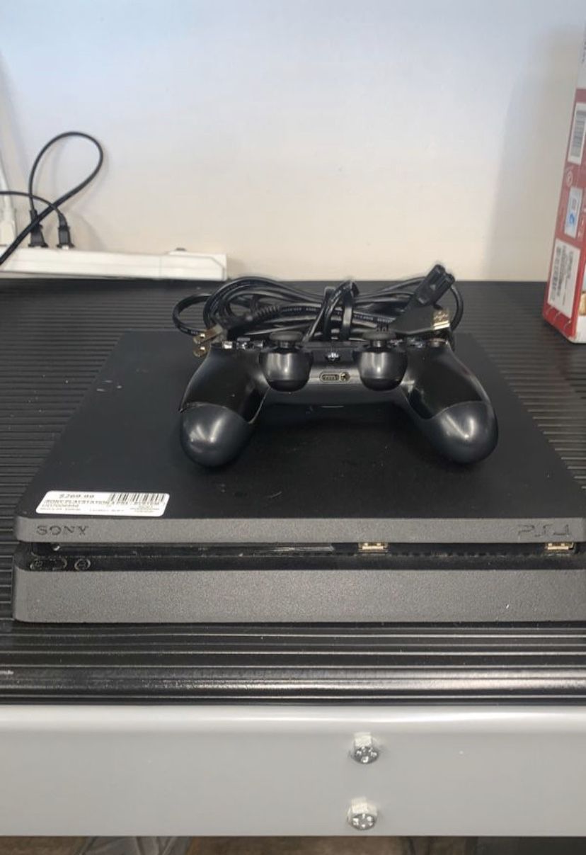 PS4