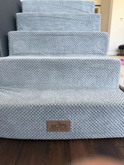 Dog Steps