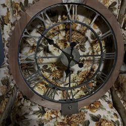 Wall Clock 
