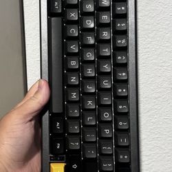 EPOMAKER EK68 65% Wireless Gaming Keyboard