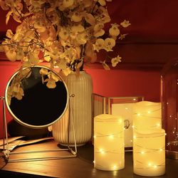 Elegant flameless candles with remote. Set of 3. Color: white