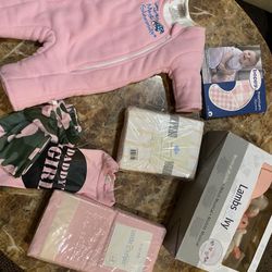 New Baby Girls (6)pc Bundle PRICE IS FOR ALL 