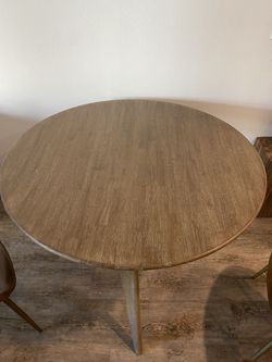 West Elm Omni Dining Table 250 OBO for Sale in Pasadena CA OfferUp
