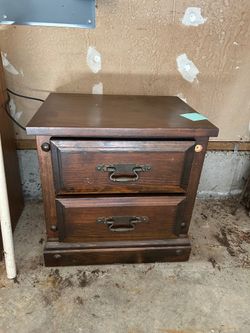 2 Drawer Nightstand