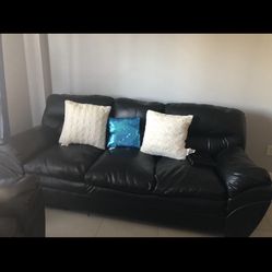 Must GO! Black Couch & Recliner 
