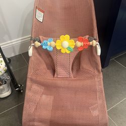 Baby Bjorn Bouncer With Toy Bar Included 