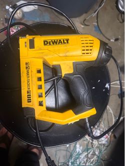 Dewalt electric multi tacker