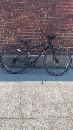 Cannondale Quick 5 Hybrid Bike – Small Frame