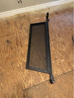 Truck bed divider