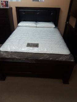Sleeping beauty double side pillow mattress and box spring