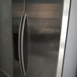 Samsung Refrigerator 