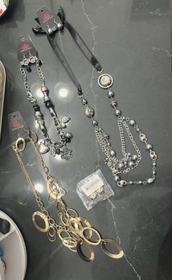 9 Paparazzi Jewelry Sets -NEW