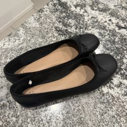 Black Ballet Flats