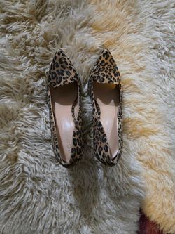 Lauren Conrad pointy toe cheetah heels, size 10