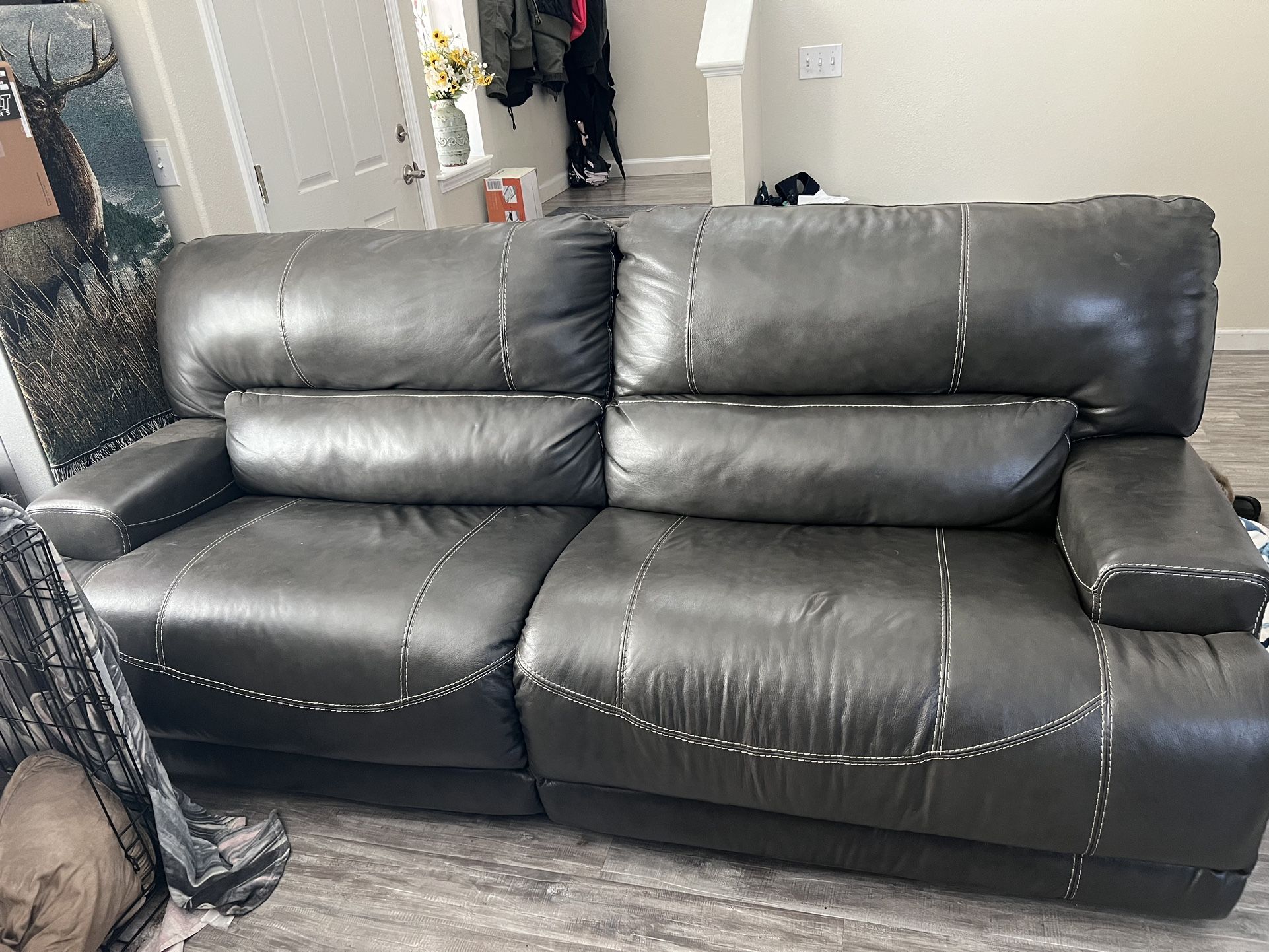 Like New Leather Recliner Couch