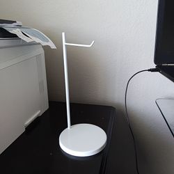 Headphones Stand