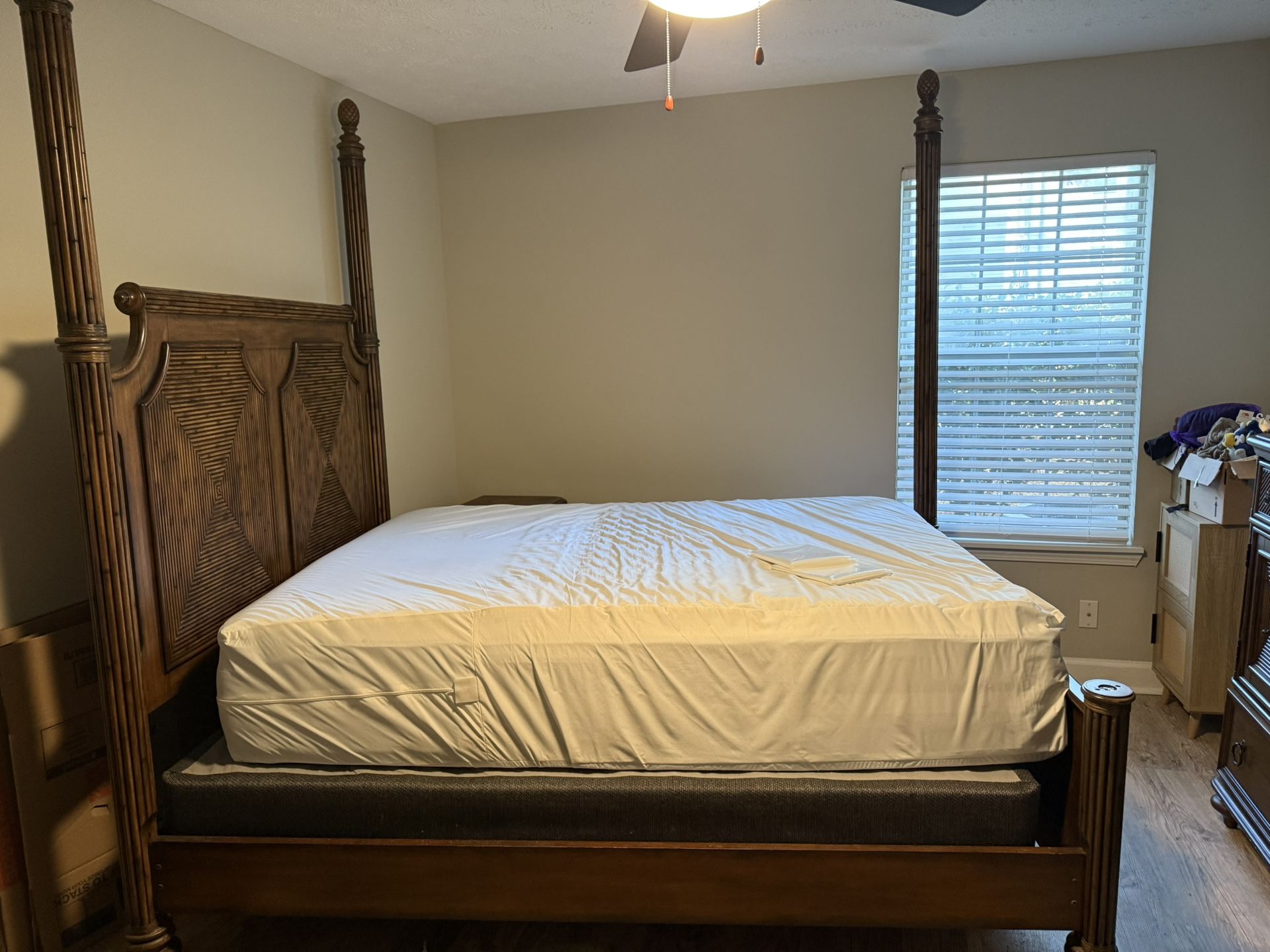 4 Post Queen Bed Frame