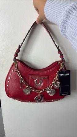 Red True religion purse