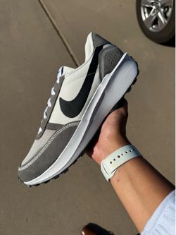 Nike Waffle Nav