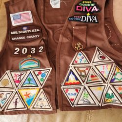 2000's Girl Scout Vest And Badges