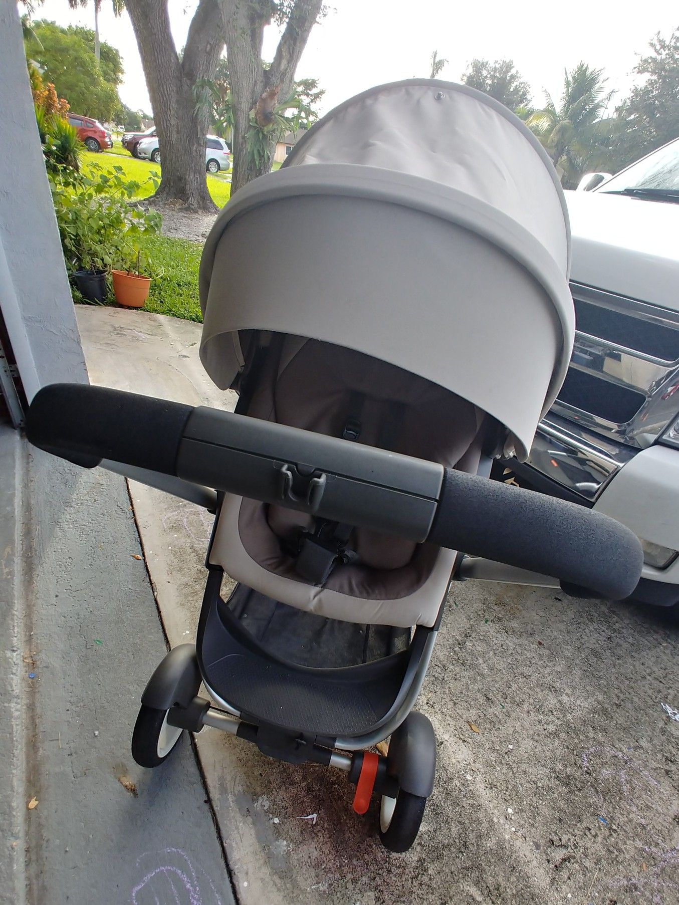 Stokke stroller/carseat & carrycot