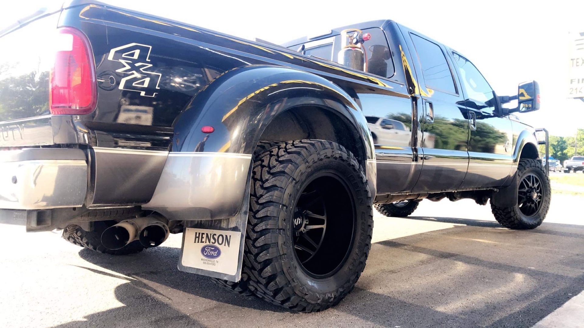 Dually wheels