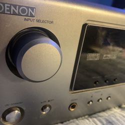 Denon AVR-686 Surround Sound Receiver