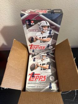 2026 Topps Flagship Football Hobby Box