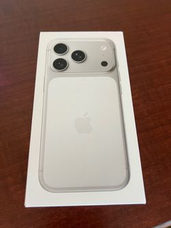 iPhone 17 Pro white