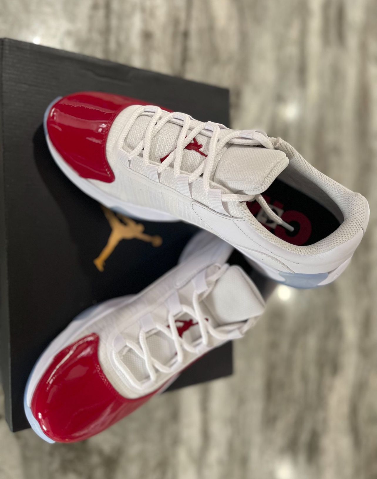 9.5 Nike Air Jordan 11 CMFT