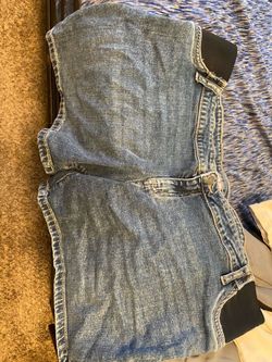 Maternity shorts size 14