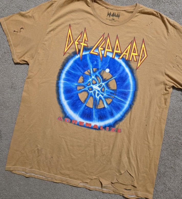 BRAND NEW DEF LEPPARD DISTRESSED TEE SZ XL