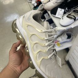 NIKE VAPORMAZ PLUS - SZ 10