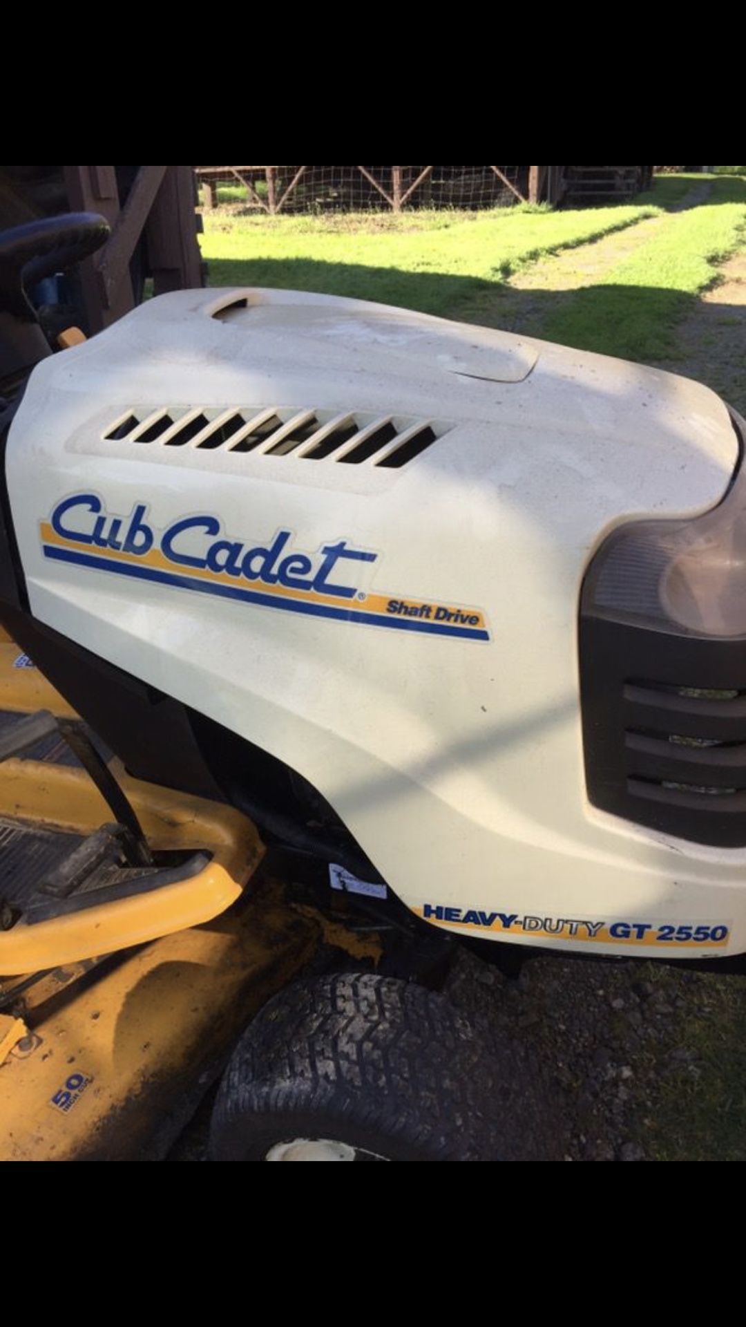 Cub Cadet HeavyDuty GT 2550 riding lawn mower for Sale in Monroe, WA