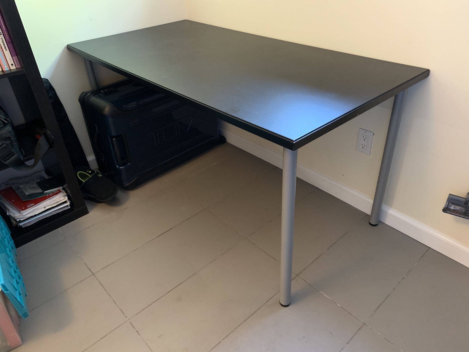 IKEA KLIMPEN tabletop and ADILS legs table desk