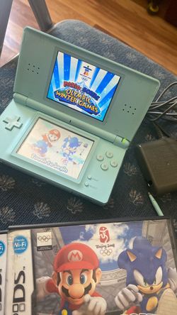 Nintendo DS Lite console