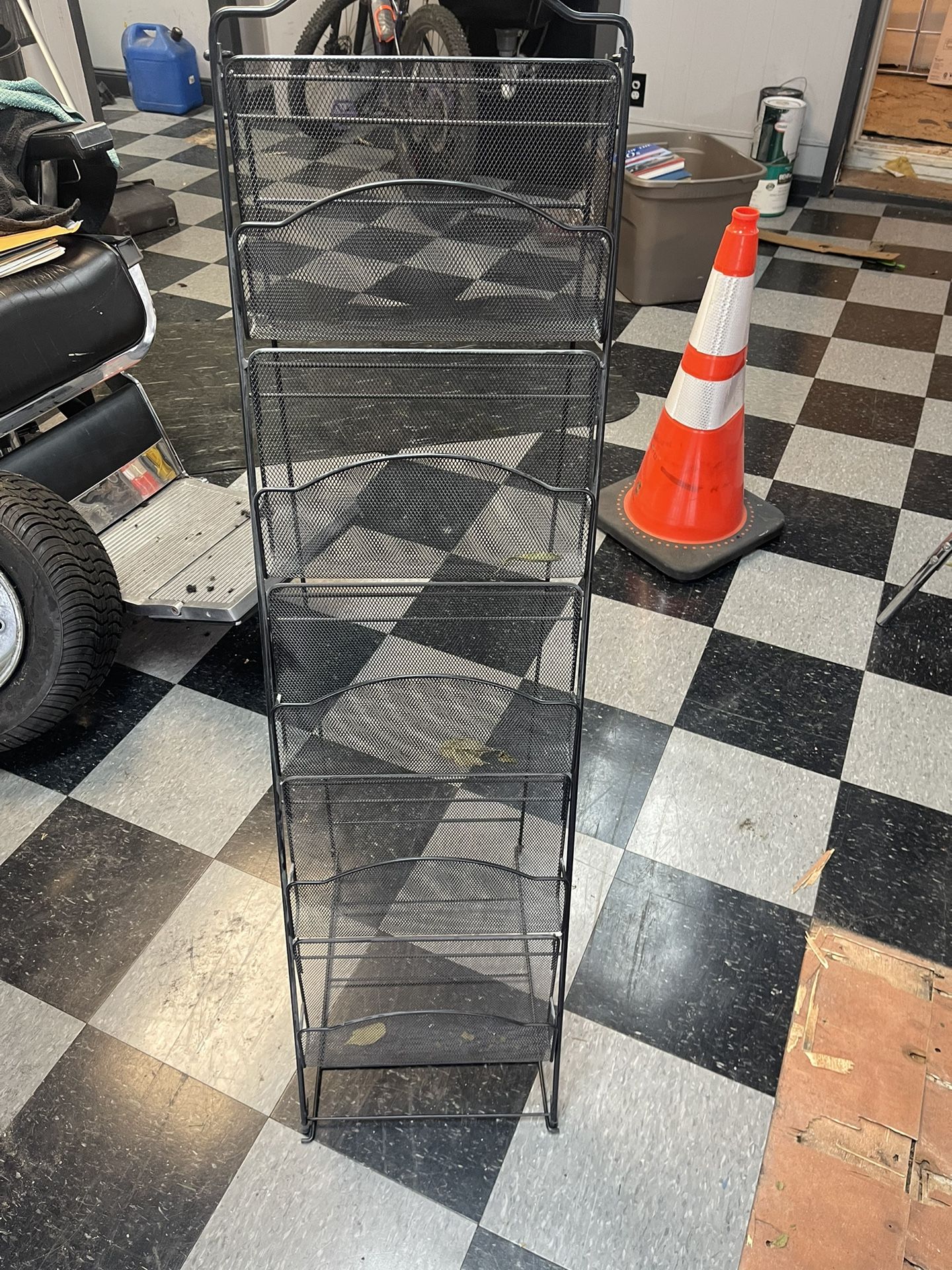 Magazine Rack