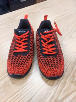 Pyramid Path Lite Men's Bowling Shoes Size 9