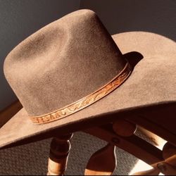 Resistol Challenger 5x Cowboy Hat w/ Personalized for you hat band