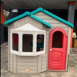 2 Piece Kids Little times Playhouse
