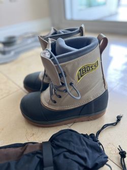 Burton Boss Rare Vintage Snowboarding Boots Mens Size 9 With Mens Burton Gortex Gloves