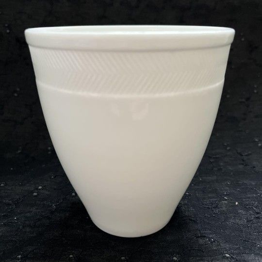 Second-hand cups