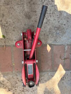 Pittsburgh red hydraulic floor jack