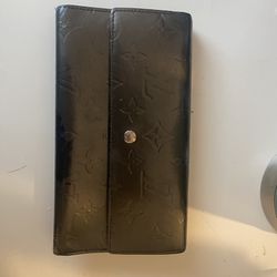 Louis Vuitton Gray Monogram Vernis Mat Porte Tresor International Wallet TH0014