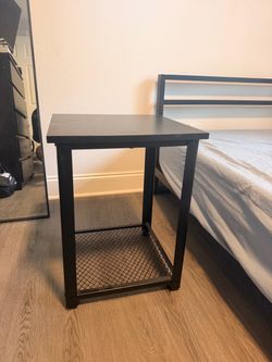 Black Night Stand