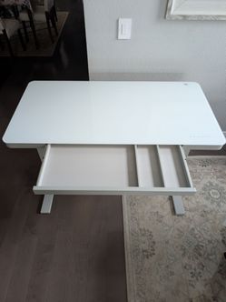 48" Adjustable desk